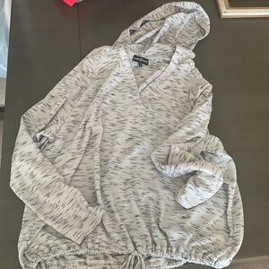 Hoodie with tie waist